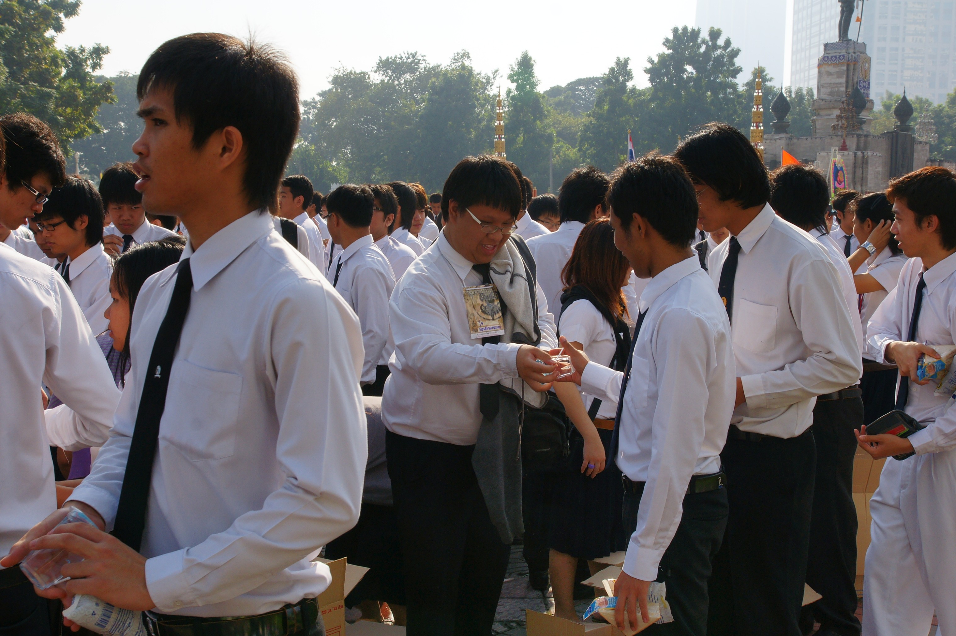 วันมหาธีรราช
2009