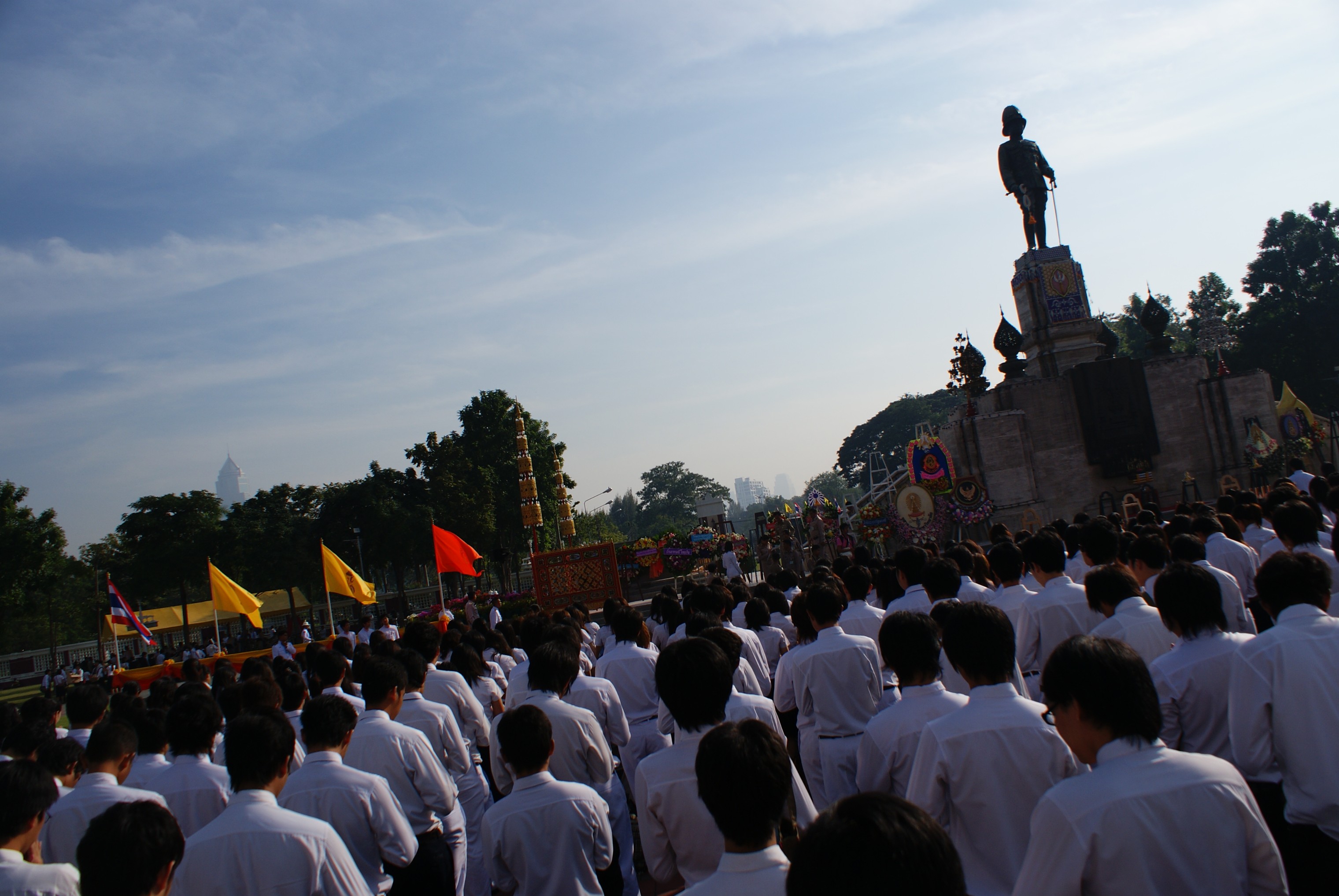 วันมหาธีรราช
2009
