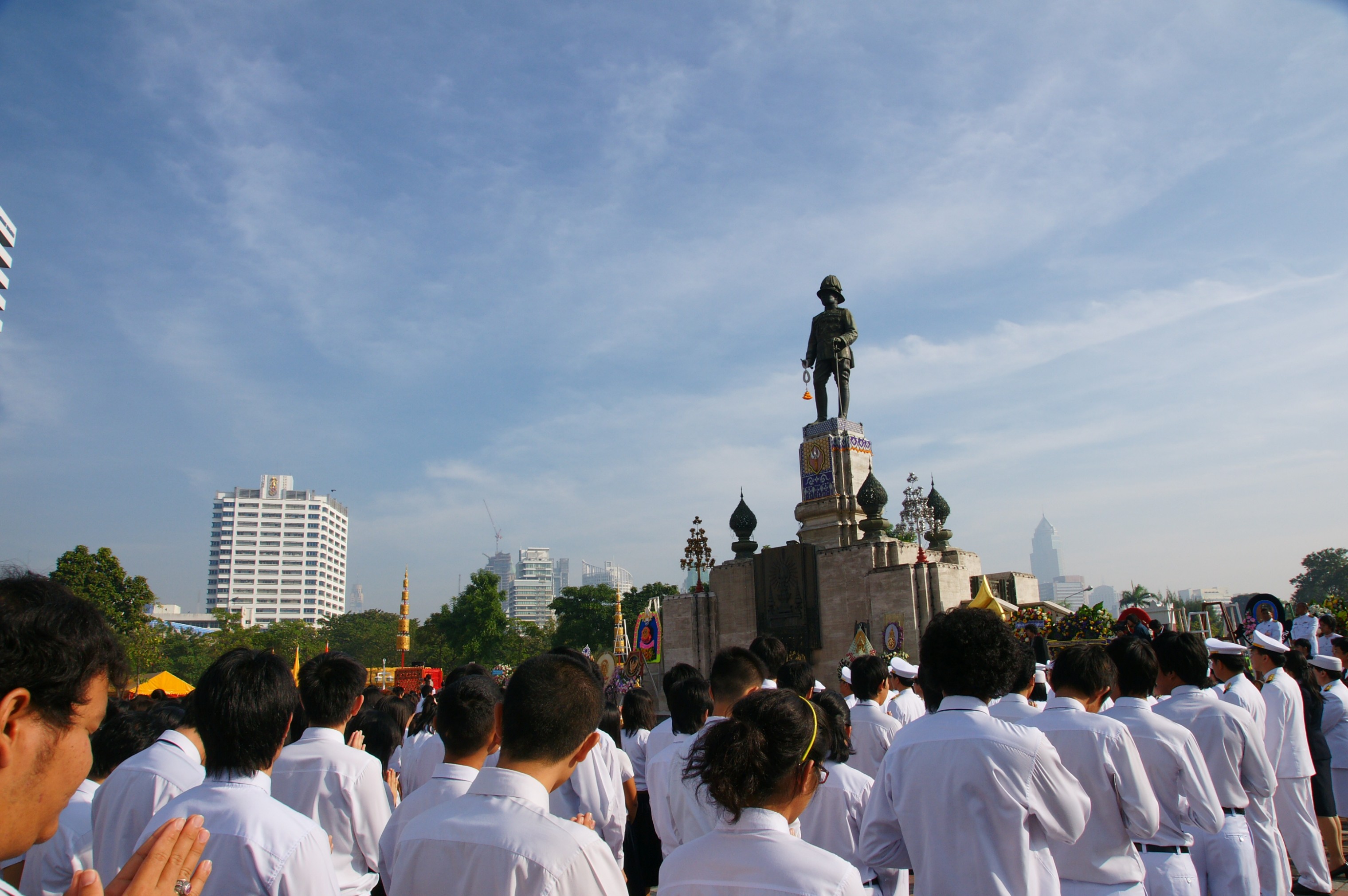 วันมหาธีรราช
2009