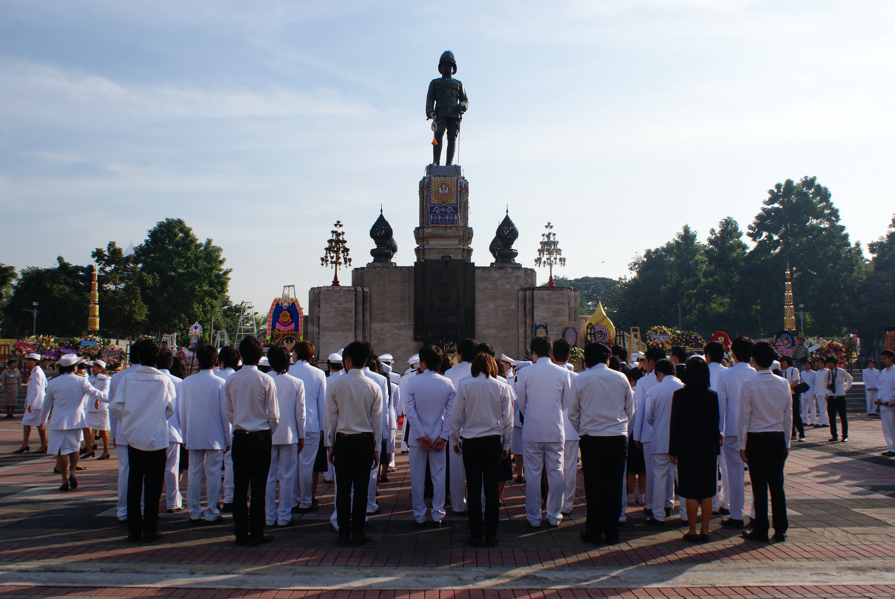 วันมหาธีรราช
2009