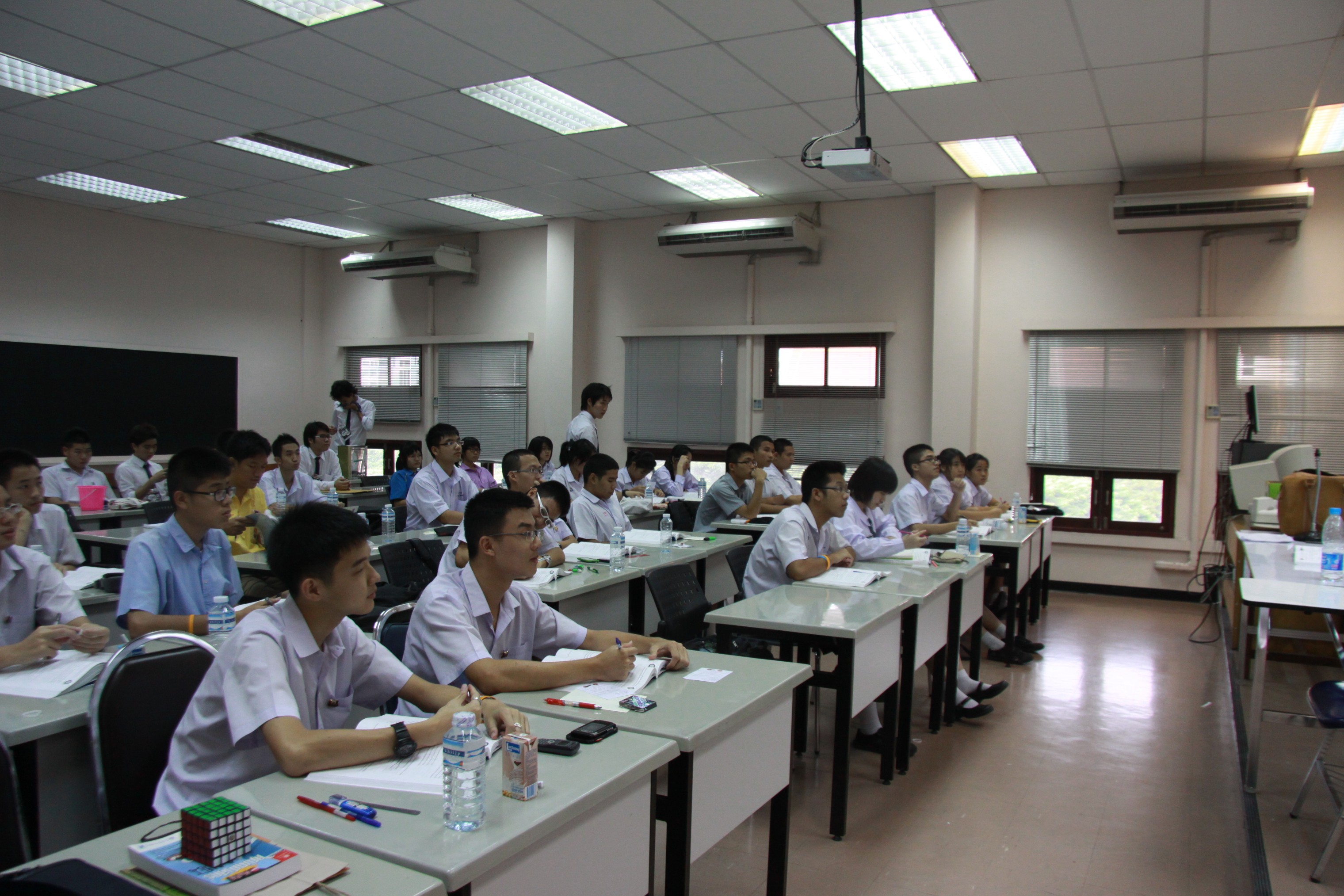 Board งานบอล
2009