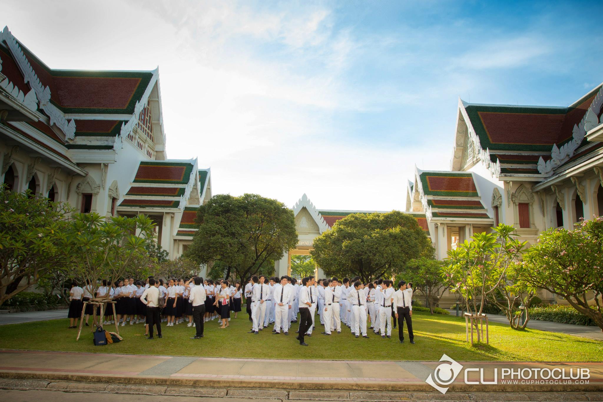 พิธีปฐมนิเทศและถวายสัตย์
นิสิตใหม่ 56