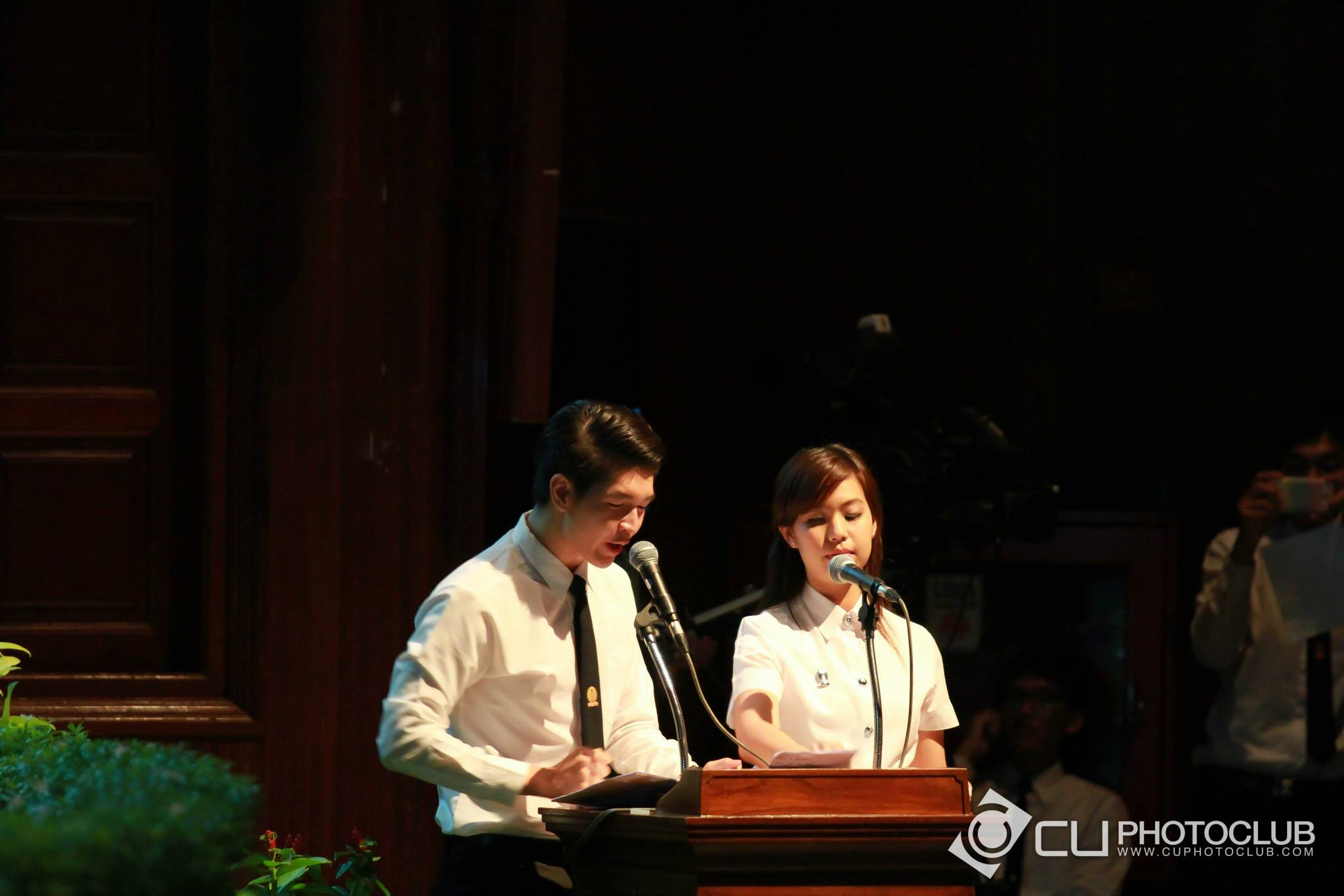 พิธีปฐมนิเทศและถวายสัตย์
นิสิตใหม่ 56