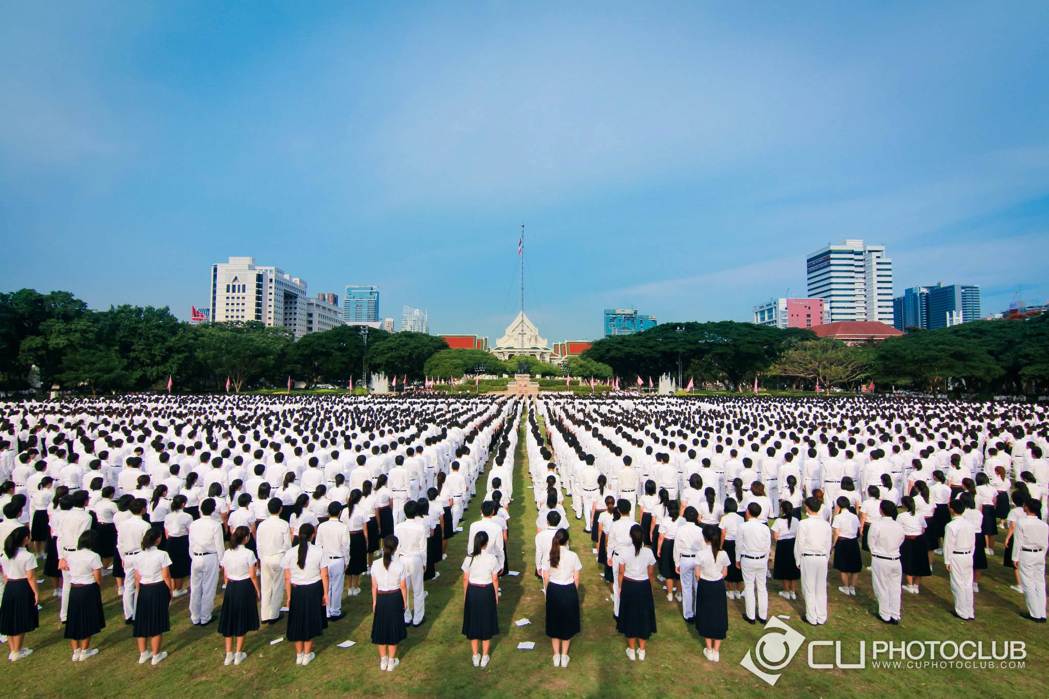 พิธีปฐมนิเทศและถวายสัตย์
นิสิตใหม่ 56