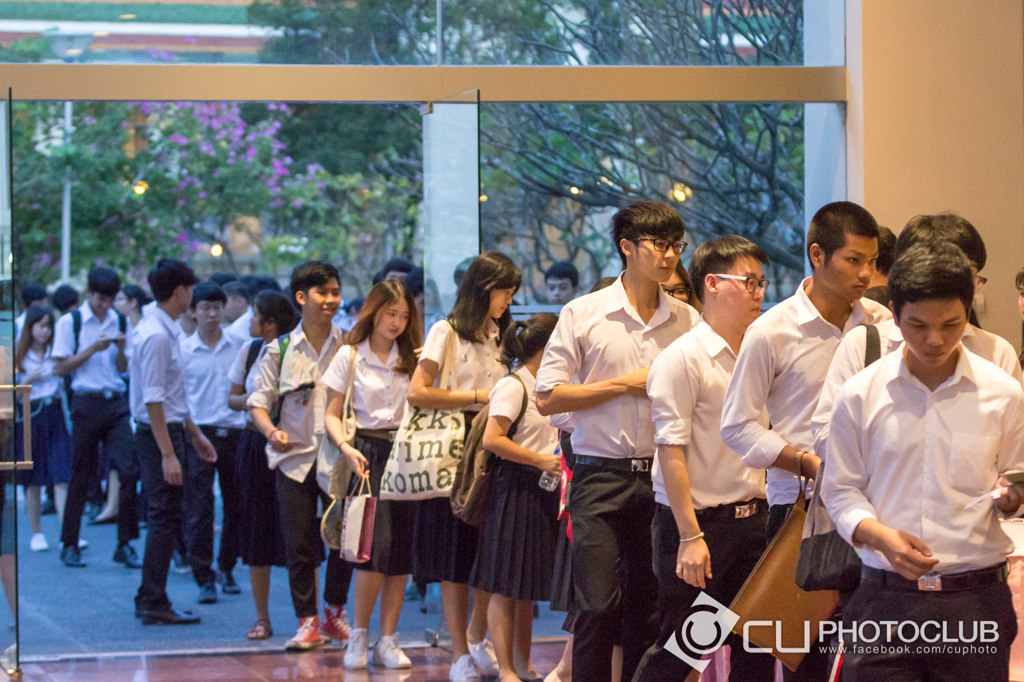 สืบปณิธาน ประสานไทย
