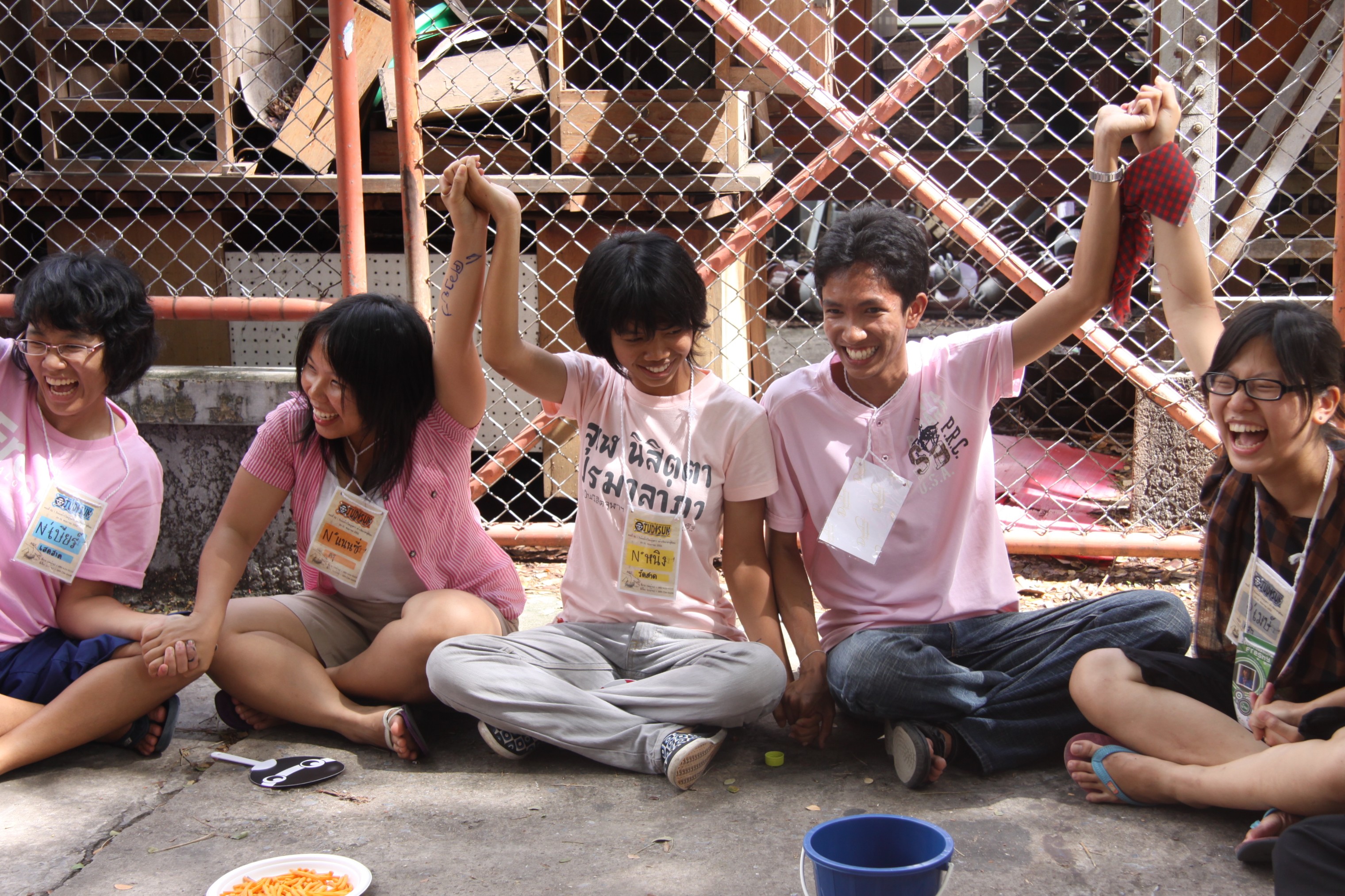รับน้องเก้าใหม่
2009