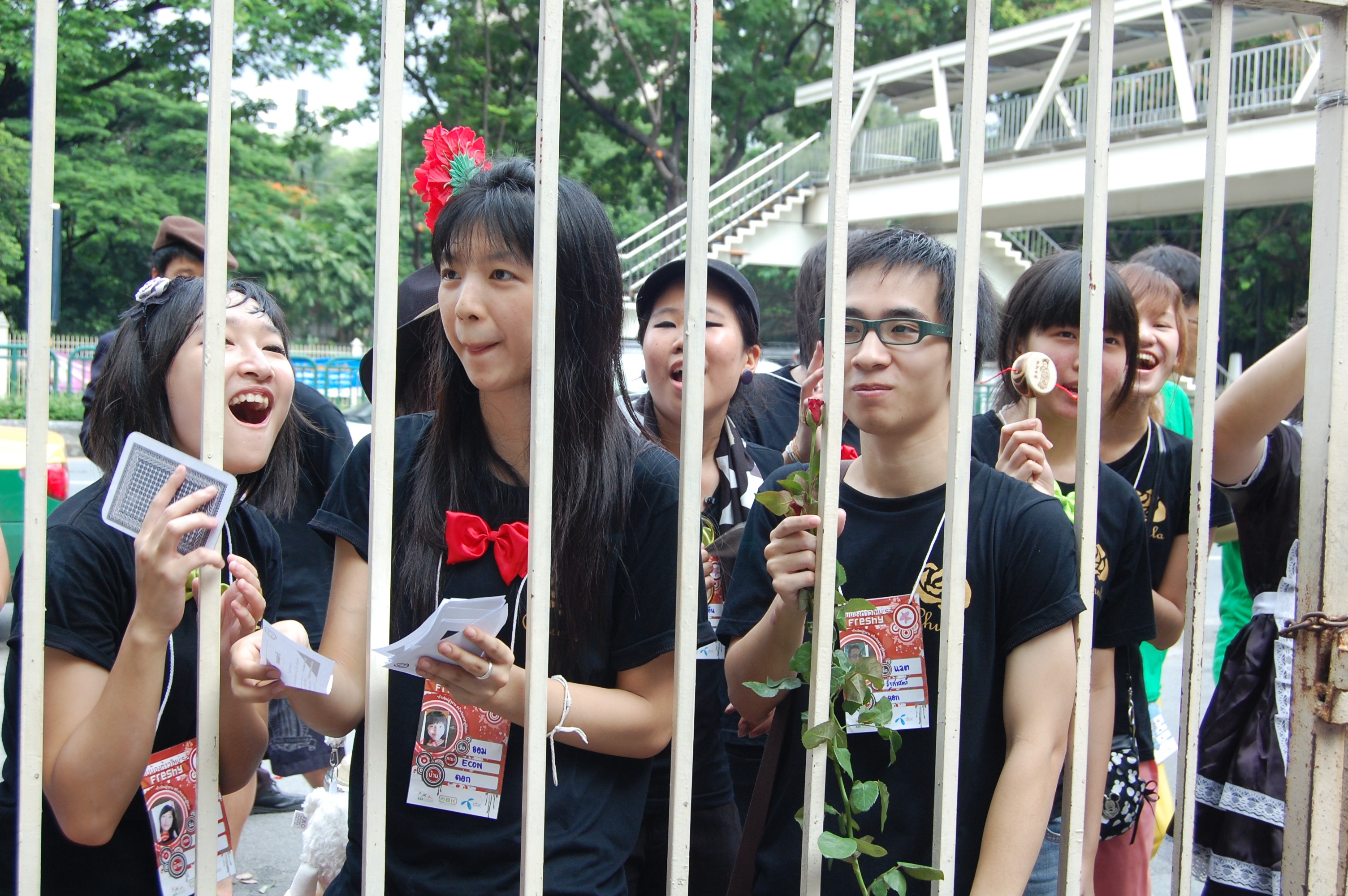 รับน้องเก้าใหม่
2009