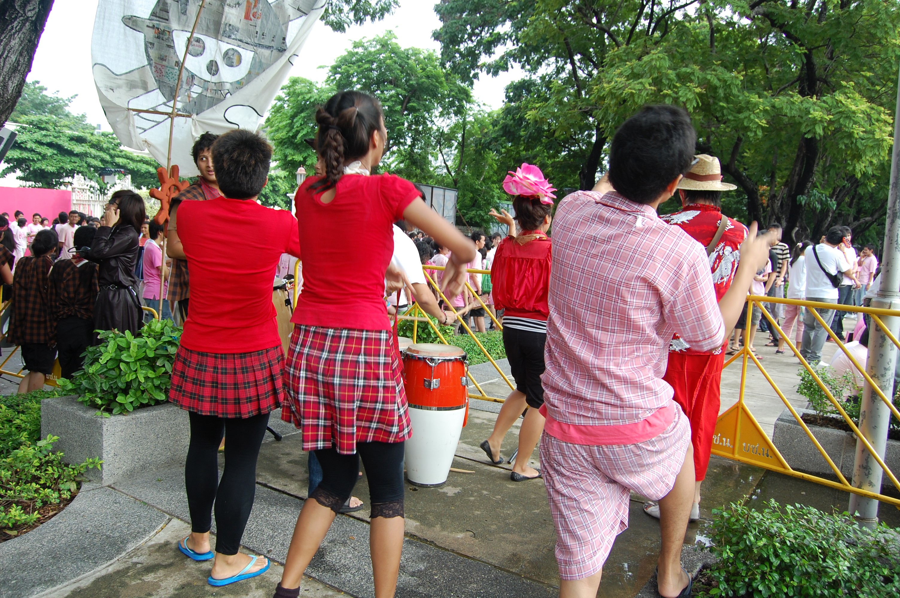รับน้องเก้าใหม่
2009