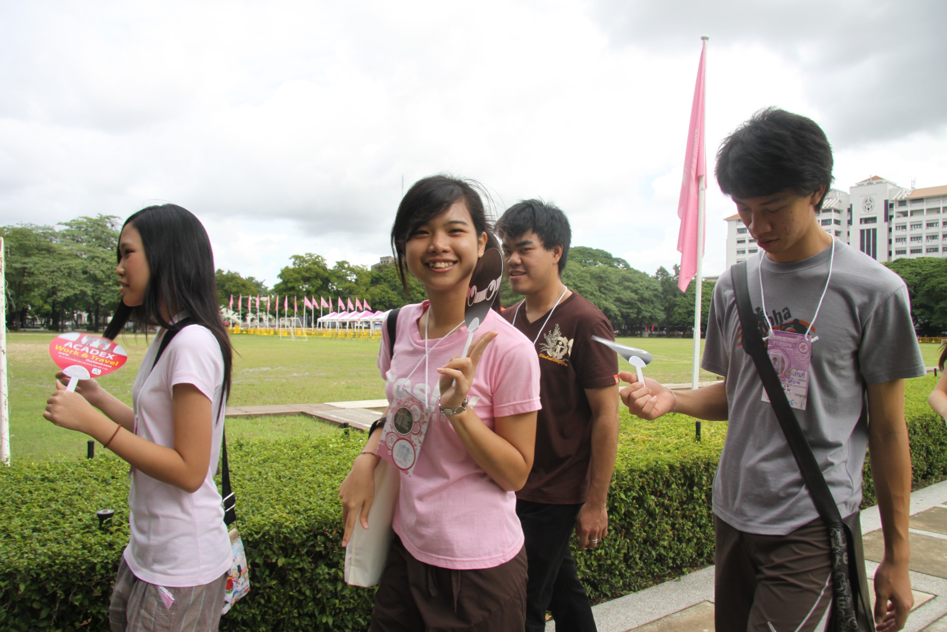 รับน้องเก้าใหม่
2009