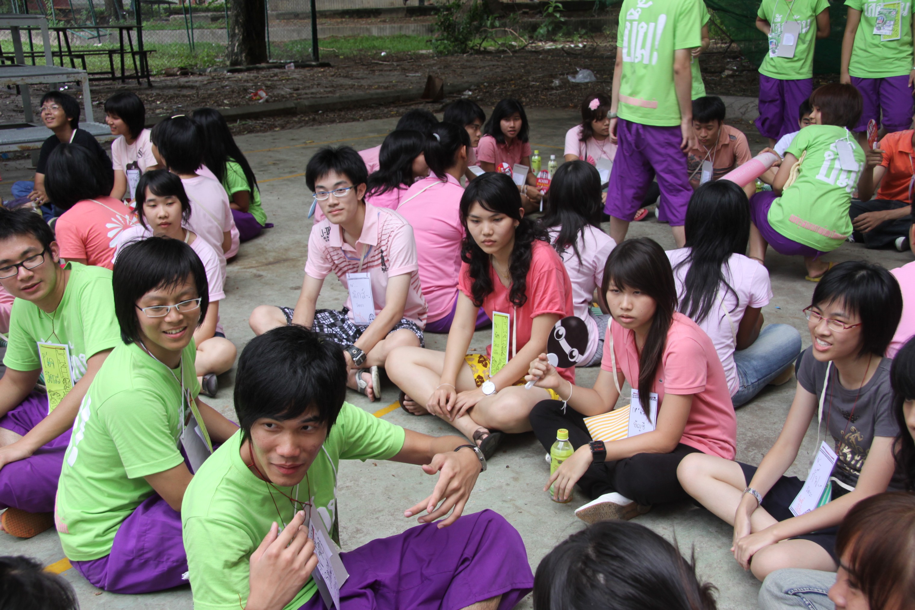 รับน้องเก้าใหม่
2009