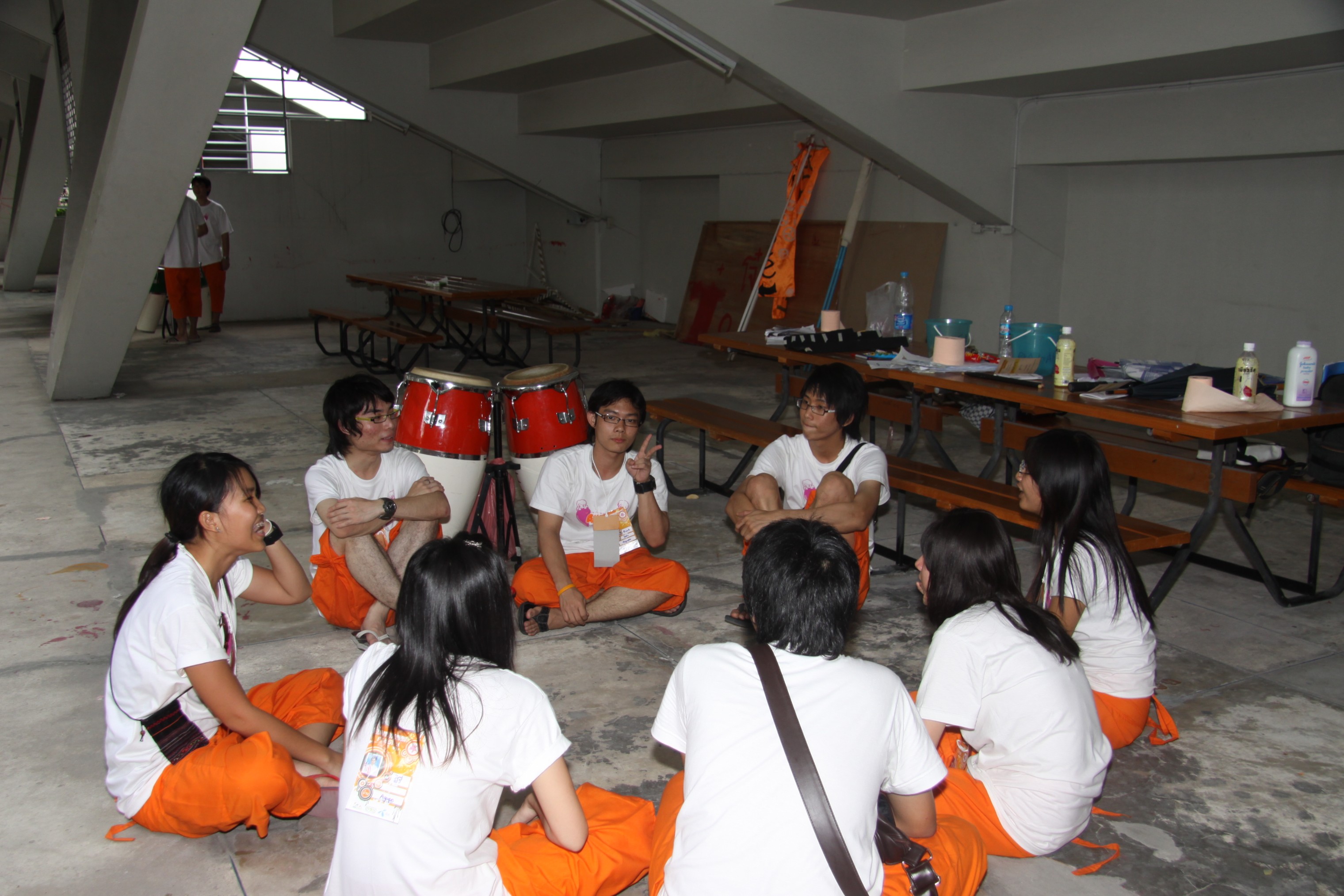 รับน้องเก้าใหม่
2009