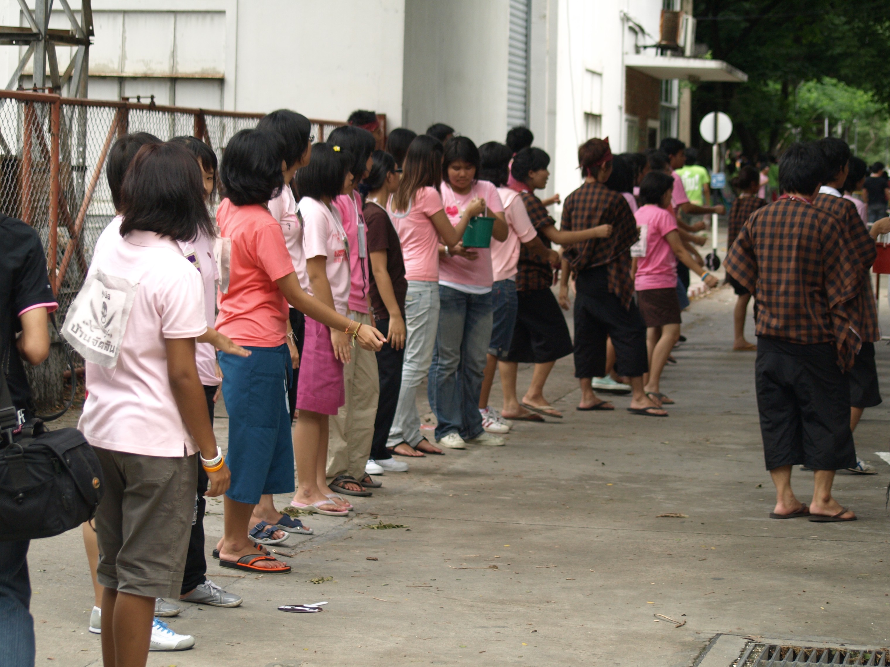 รับน้องเก้าใหม่
2009