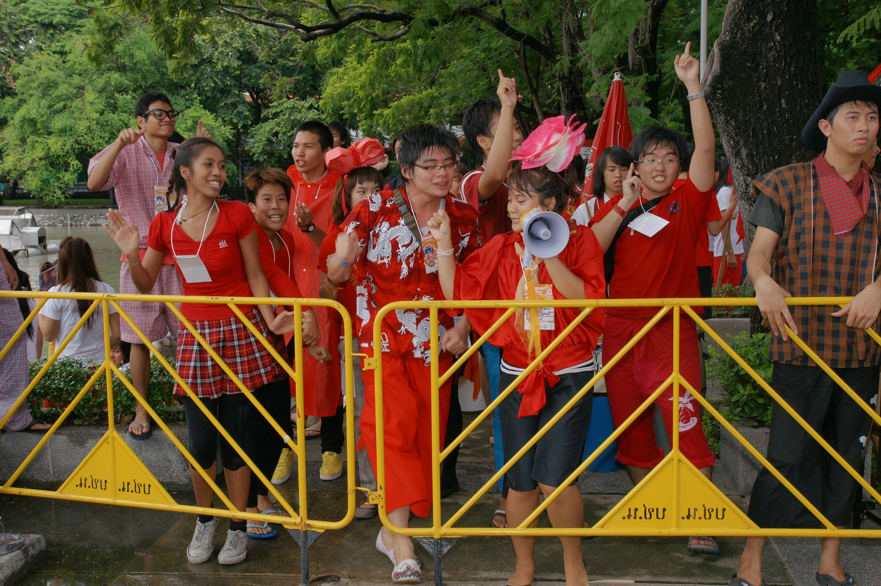 รับน้องเก้าใหม่
2009
