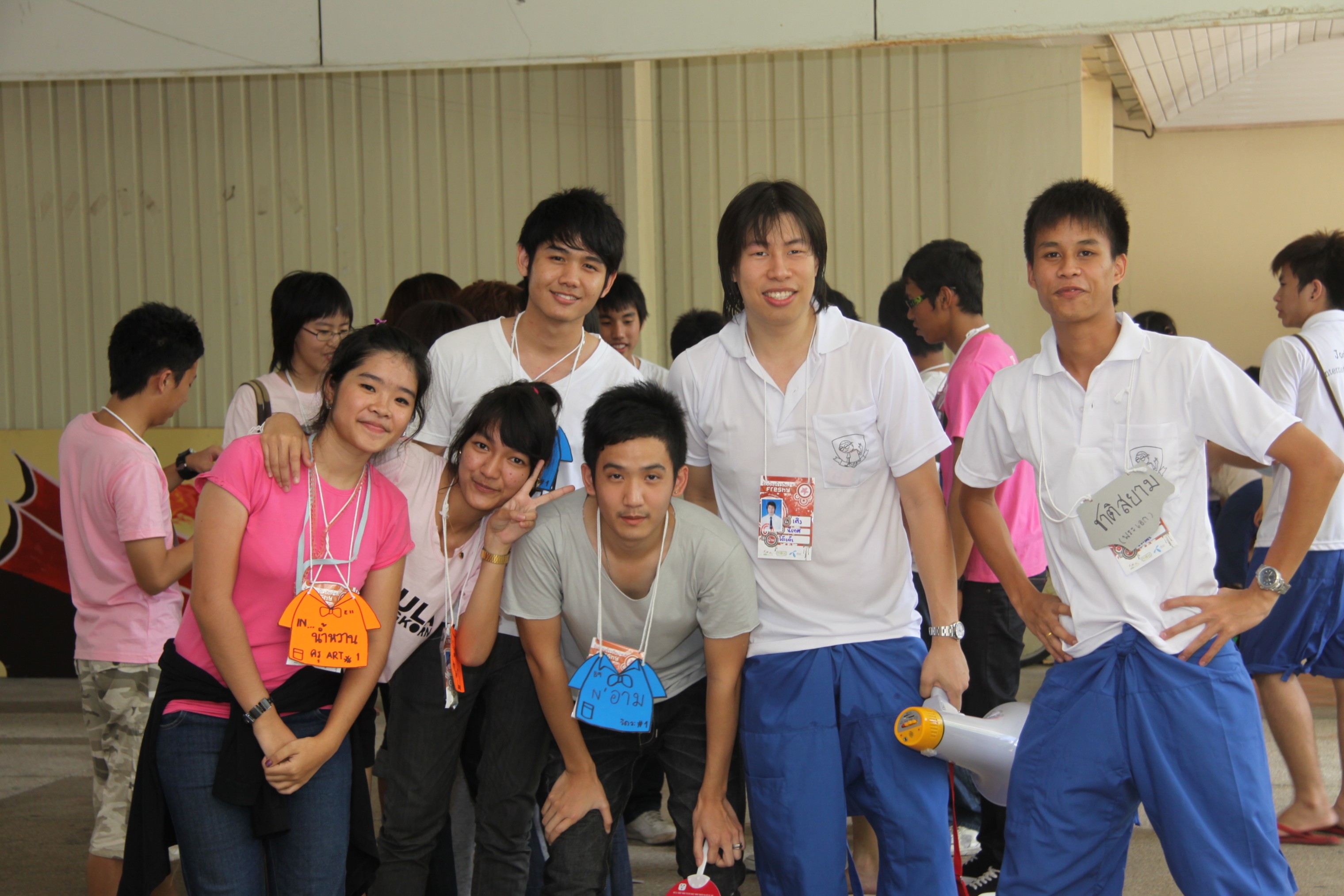 รับน้องเก้าใหม่
2009