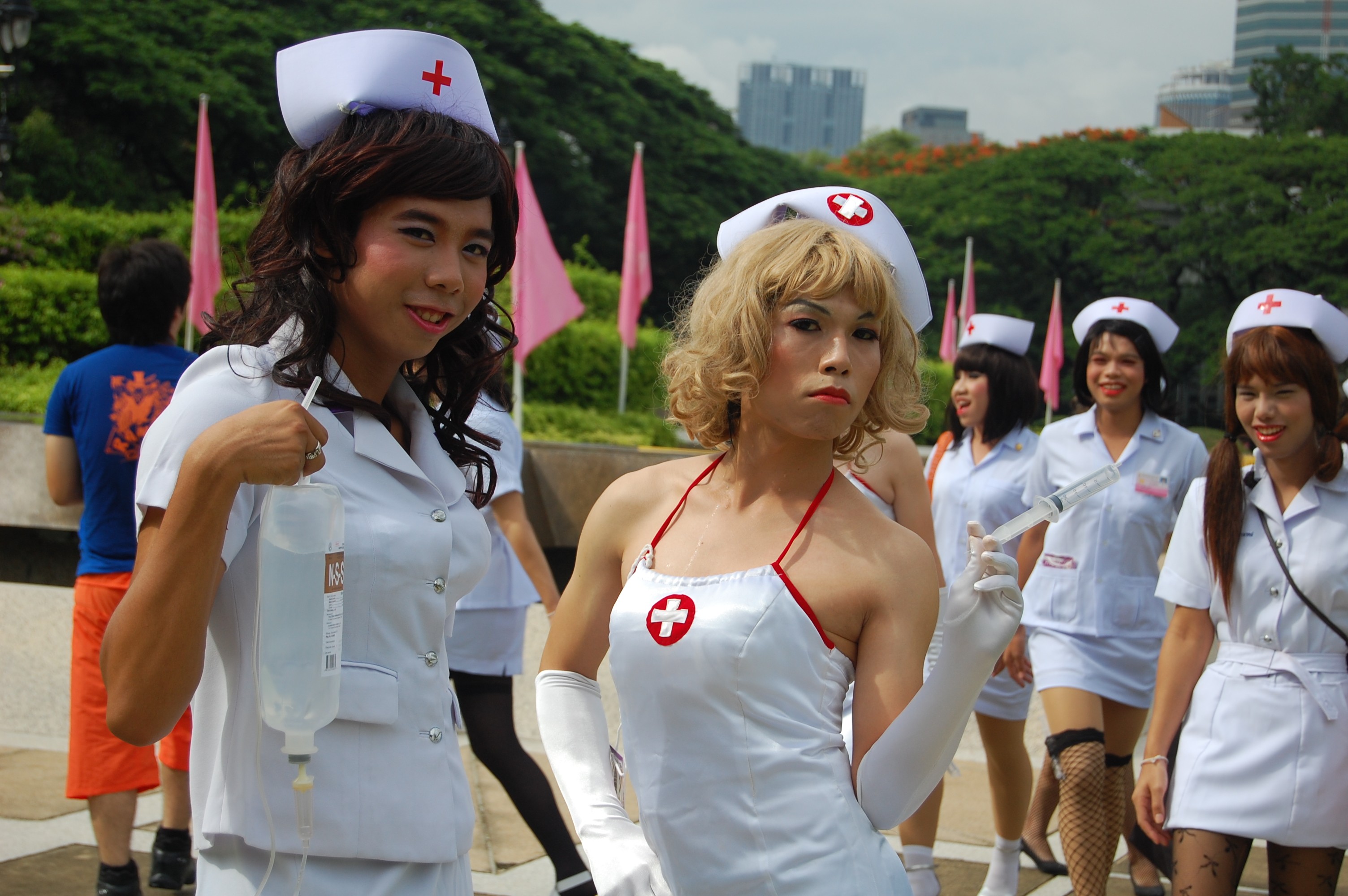 รับน้องเก้าใหม่
2009