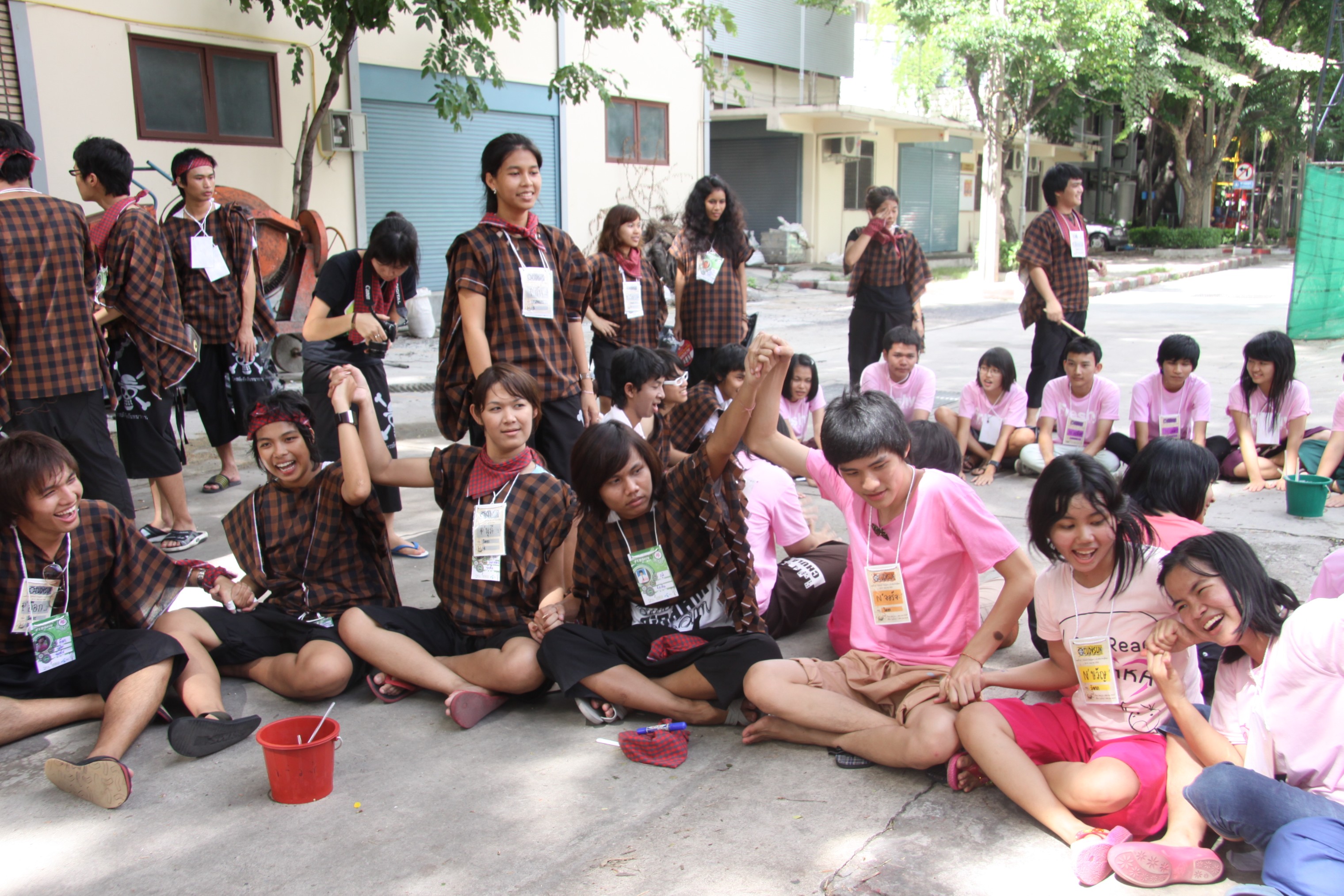 รับน้องเก้าใหม่
2009