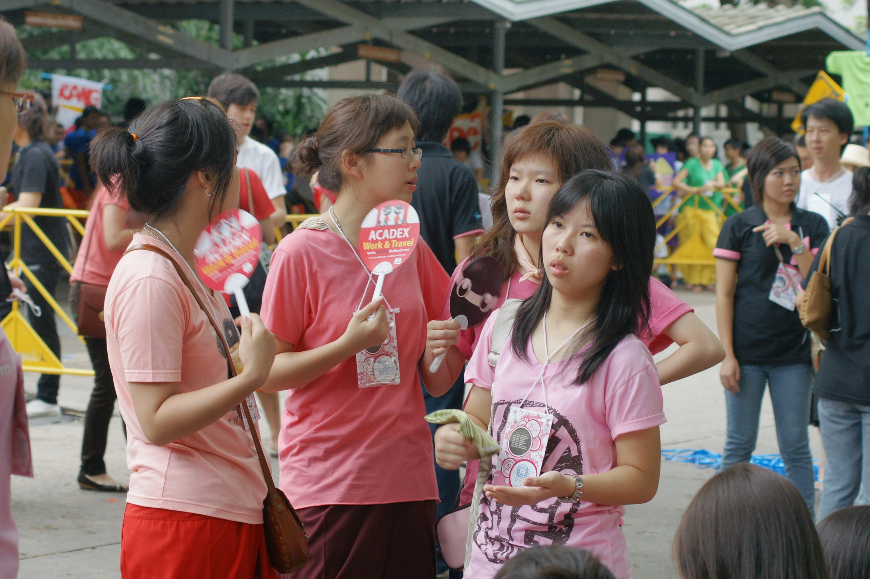 รับน้องเก้าใหม่
2009