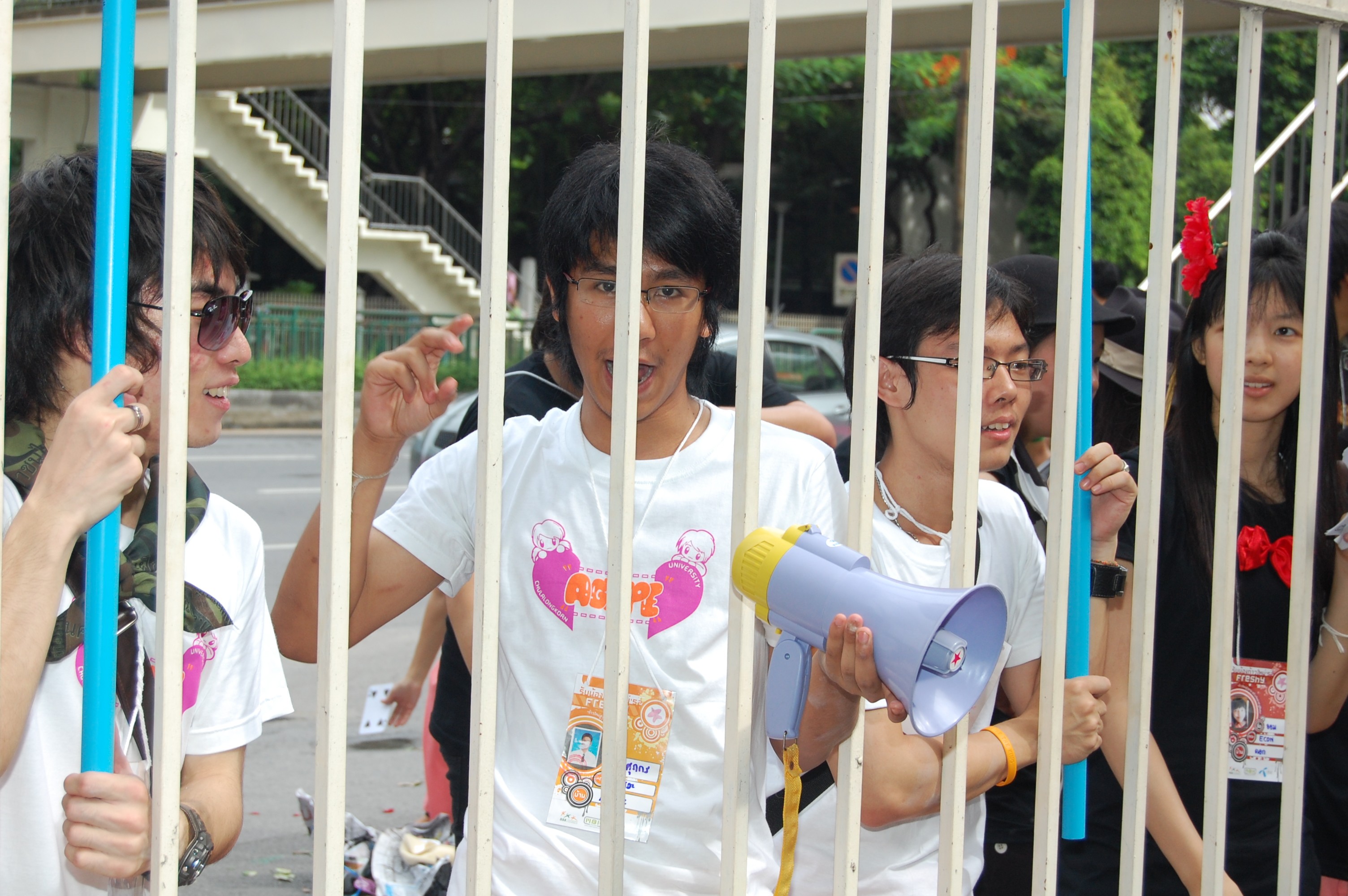 รับน้องเก้าใหม่
2009