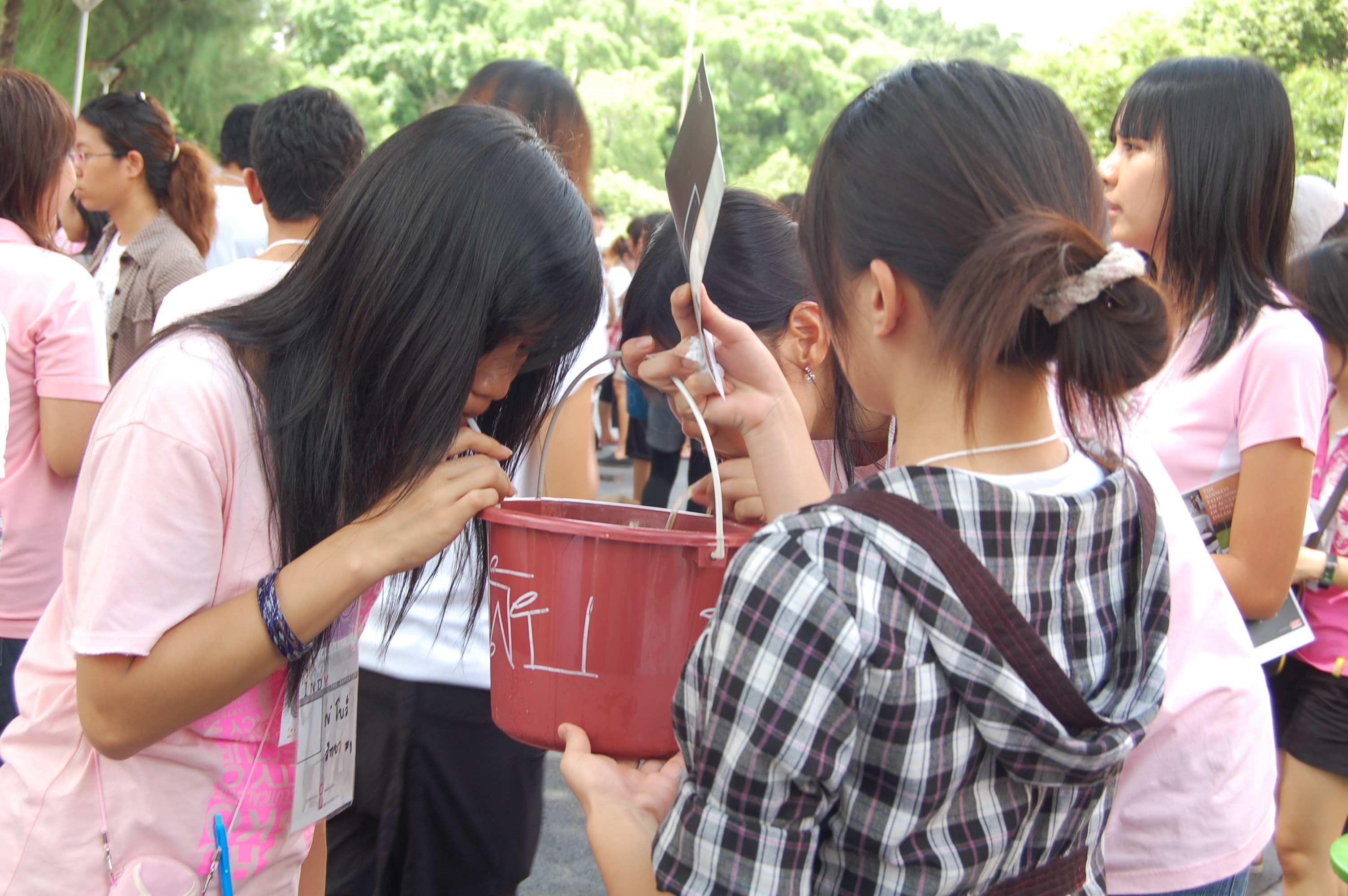รับน้องเก้าใหม่
2009