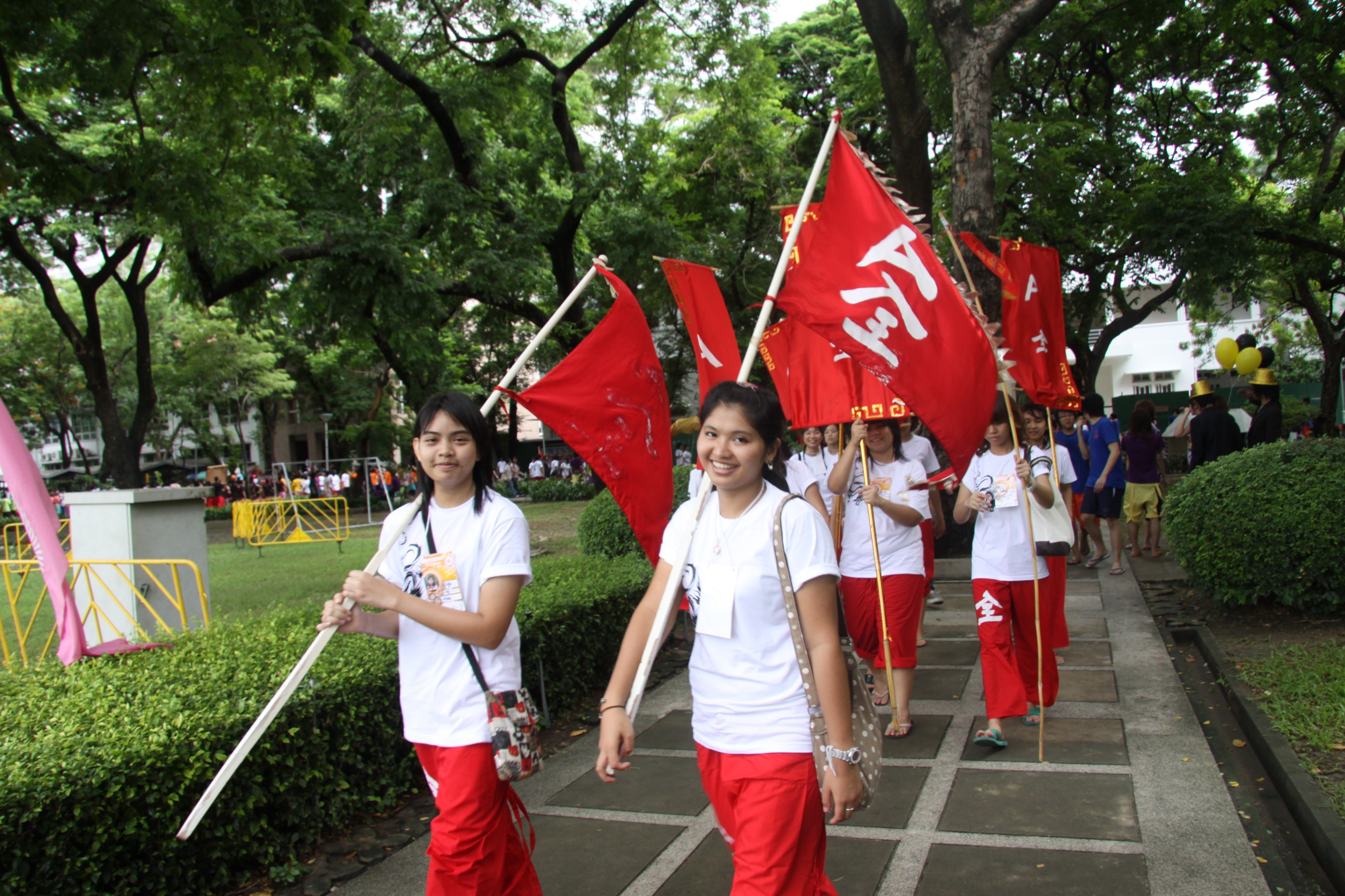 รับน้องเก้าใหม่
2009