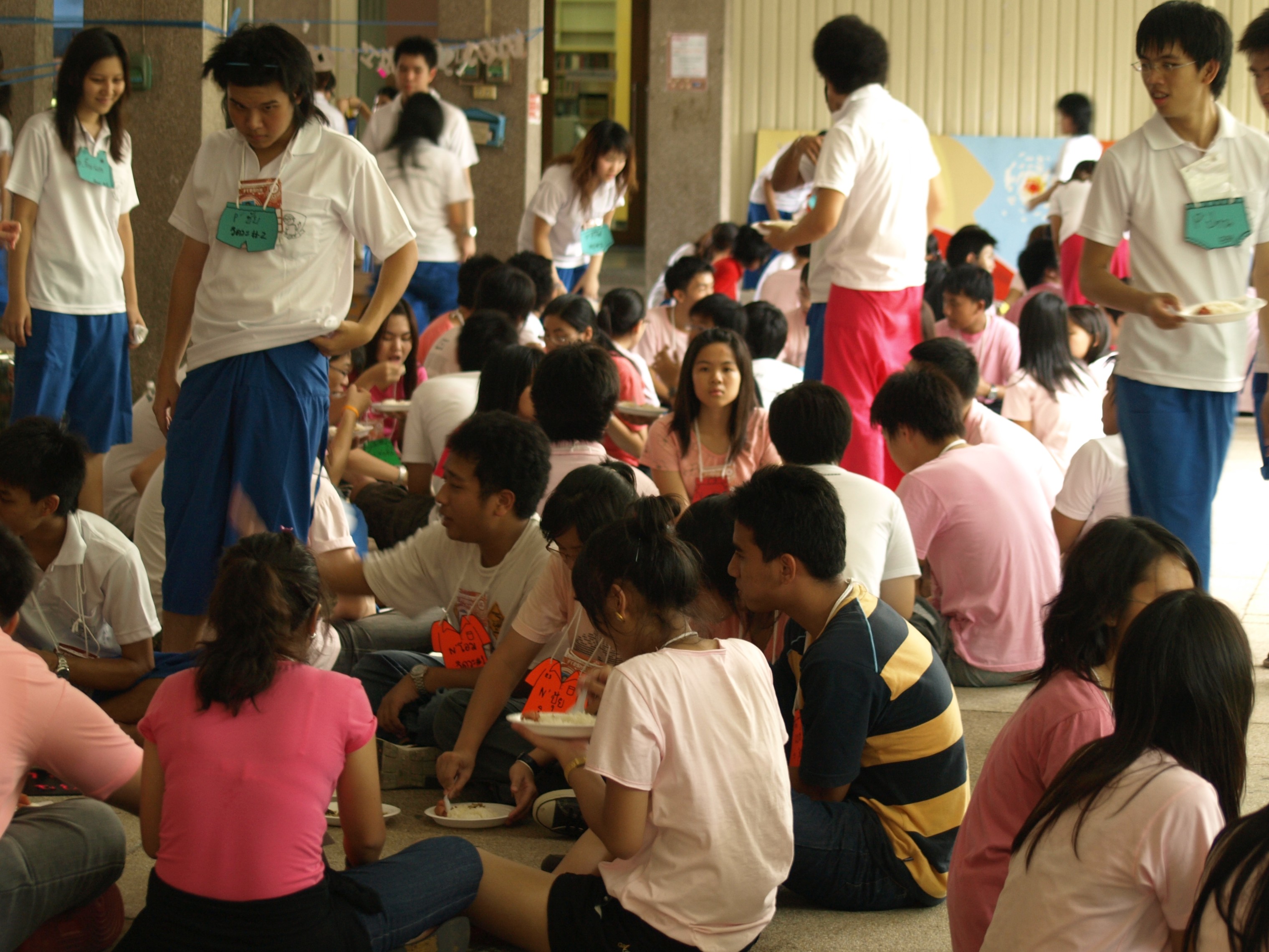 รับน้องเก้าใหม่
2009