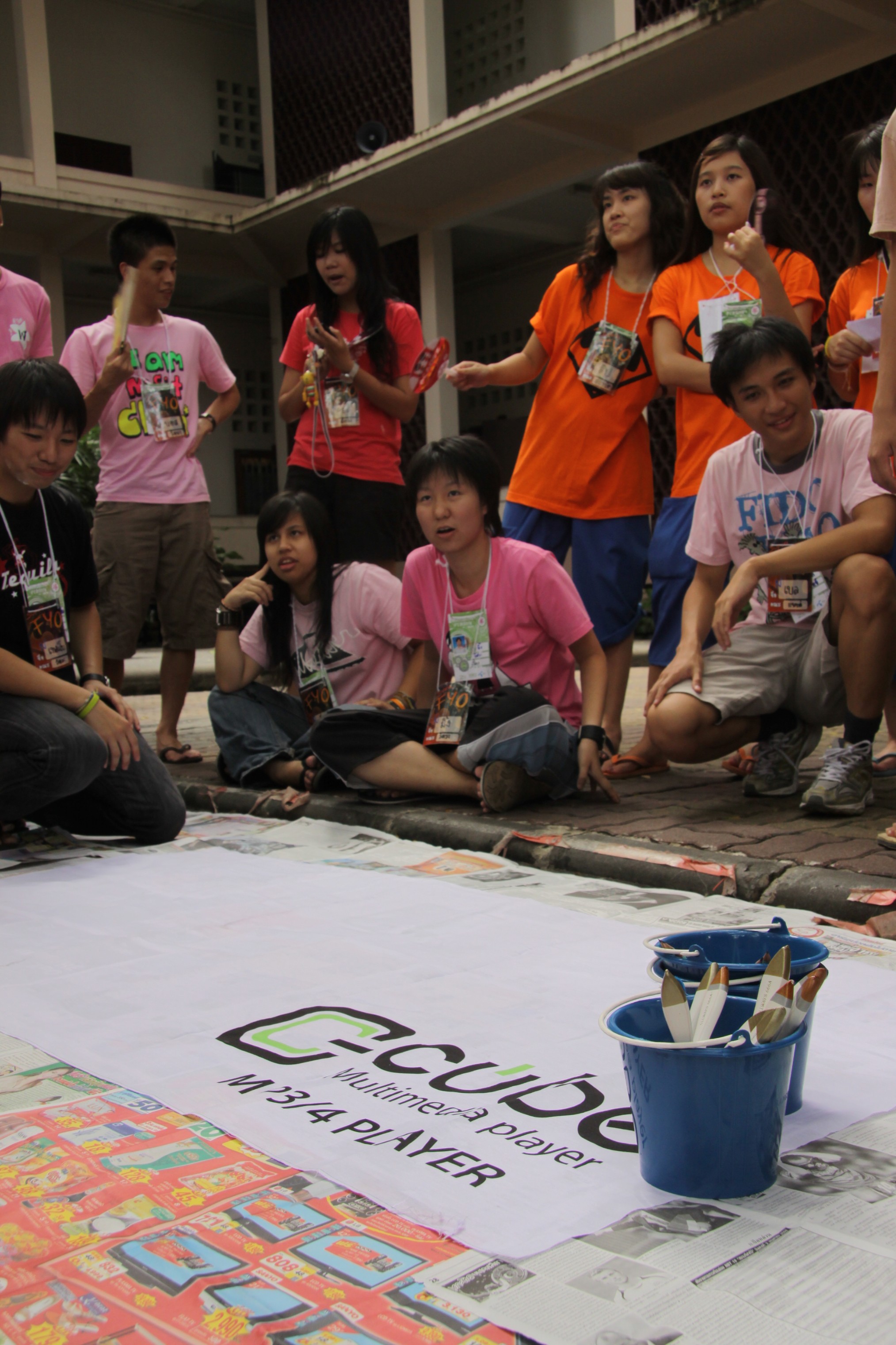 รับน้องเก้าใหม่
2009