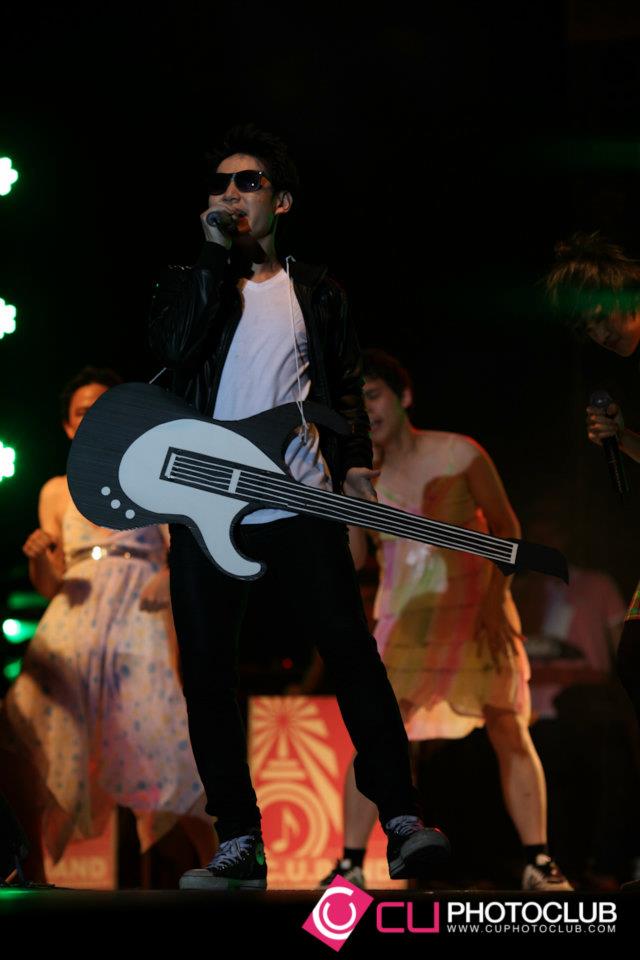 รับน้องก้าวใหม่
2012