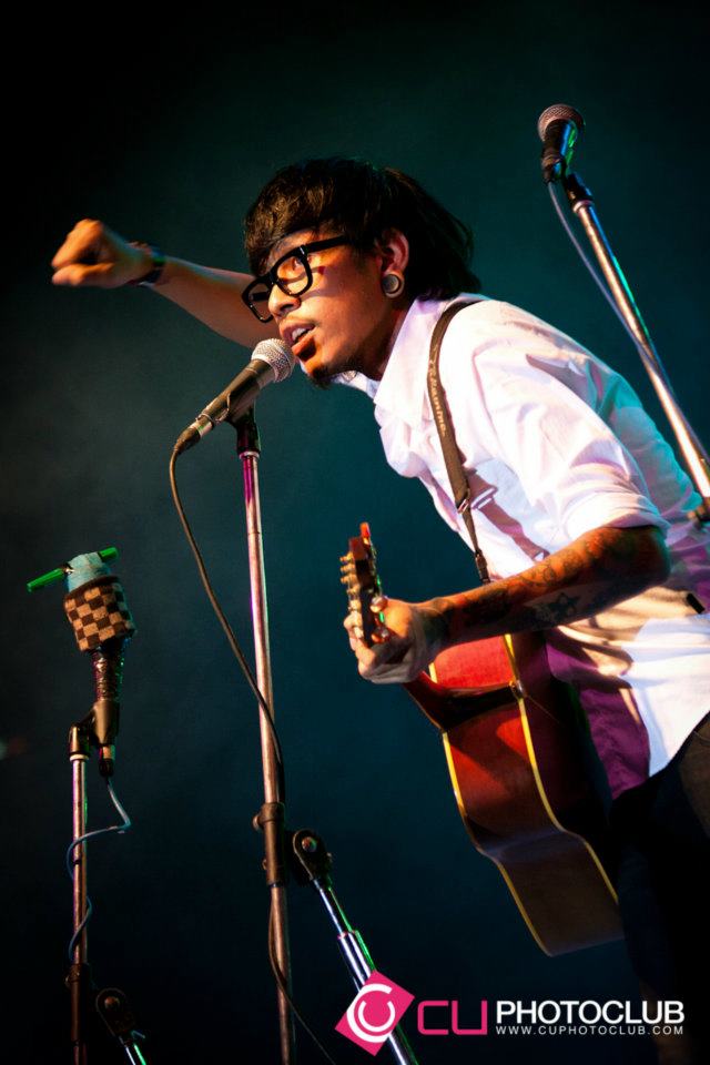 รับน้องก้าวใหม่
2012