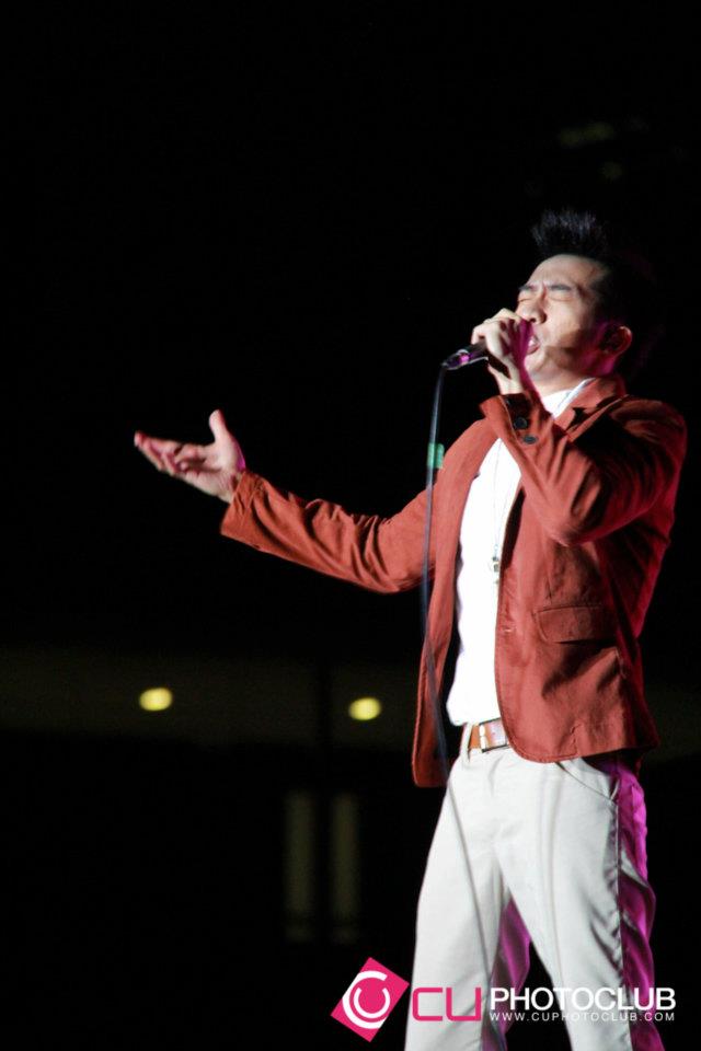 รับน้องก้าวใหม่
2012