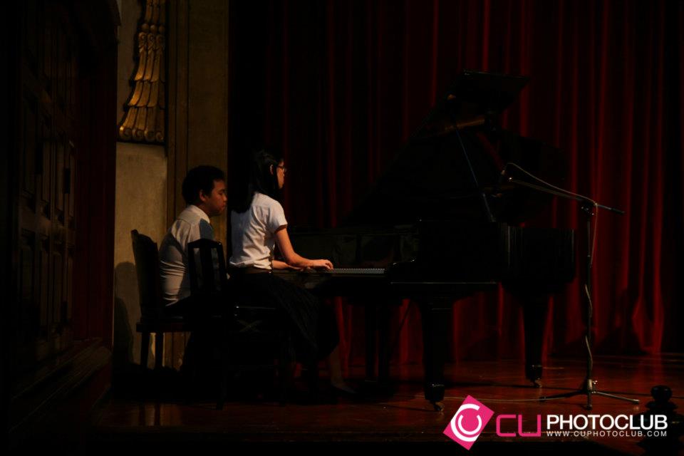 รับน้องก้าวใหม่
2012