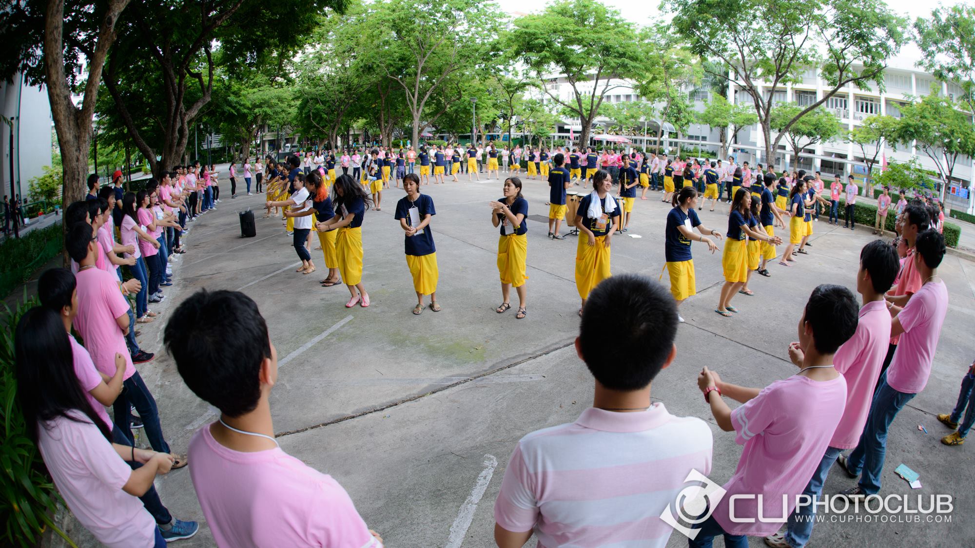 รับน้องก้าวใหม่ 2015