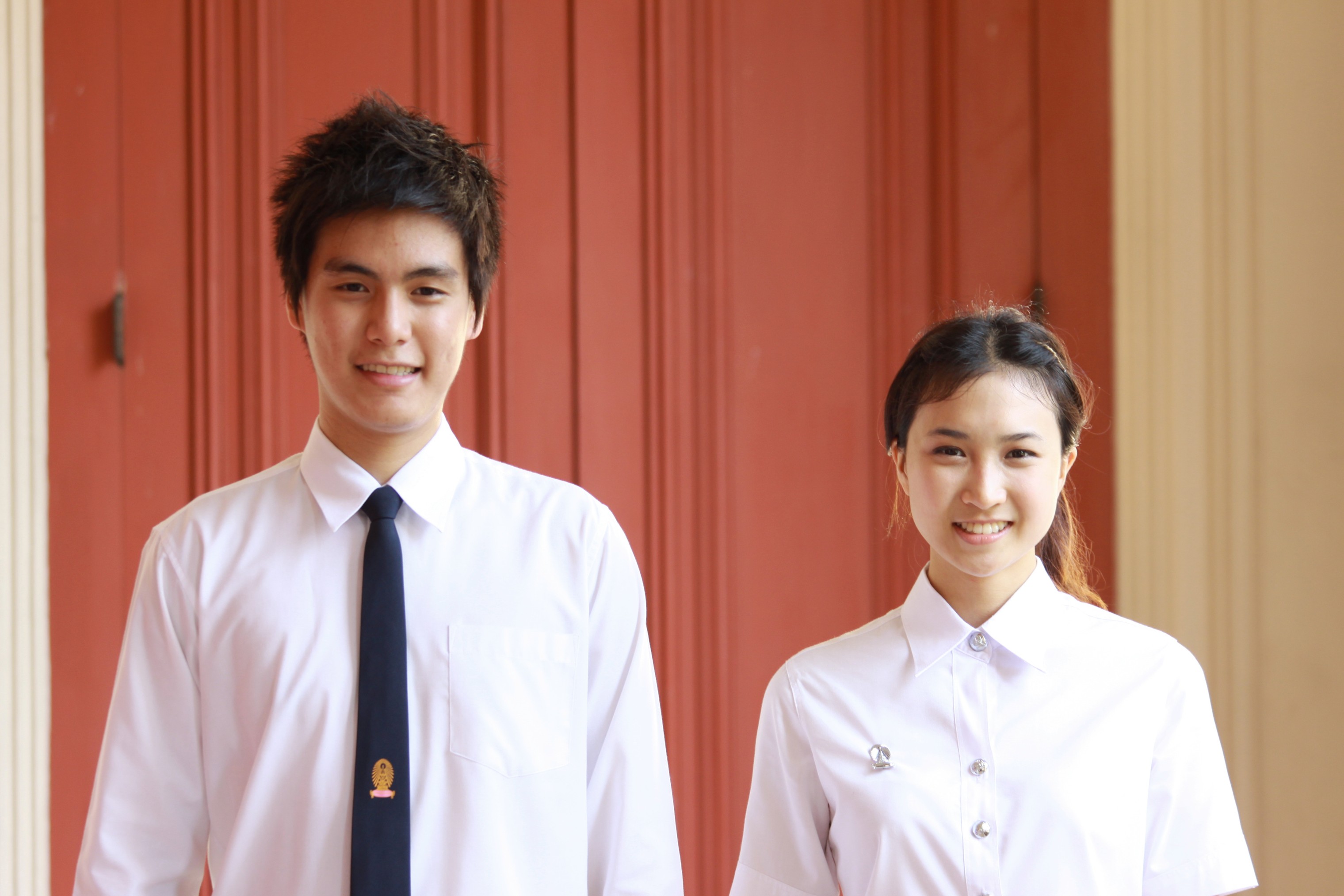 ถ่ายรูปชุดนิสิต
2010
