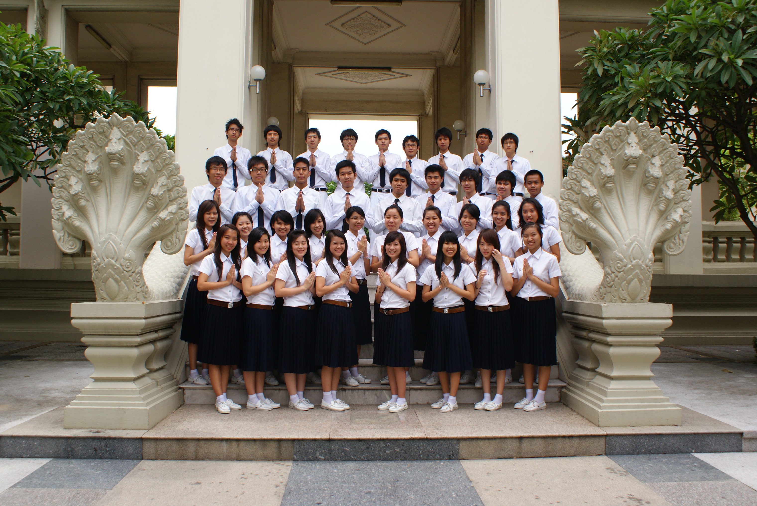 กิจกรรมไหว้ครู
2009
