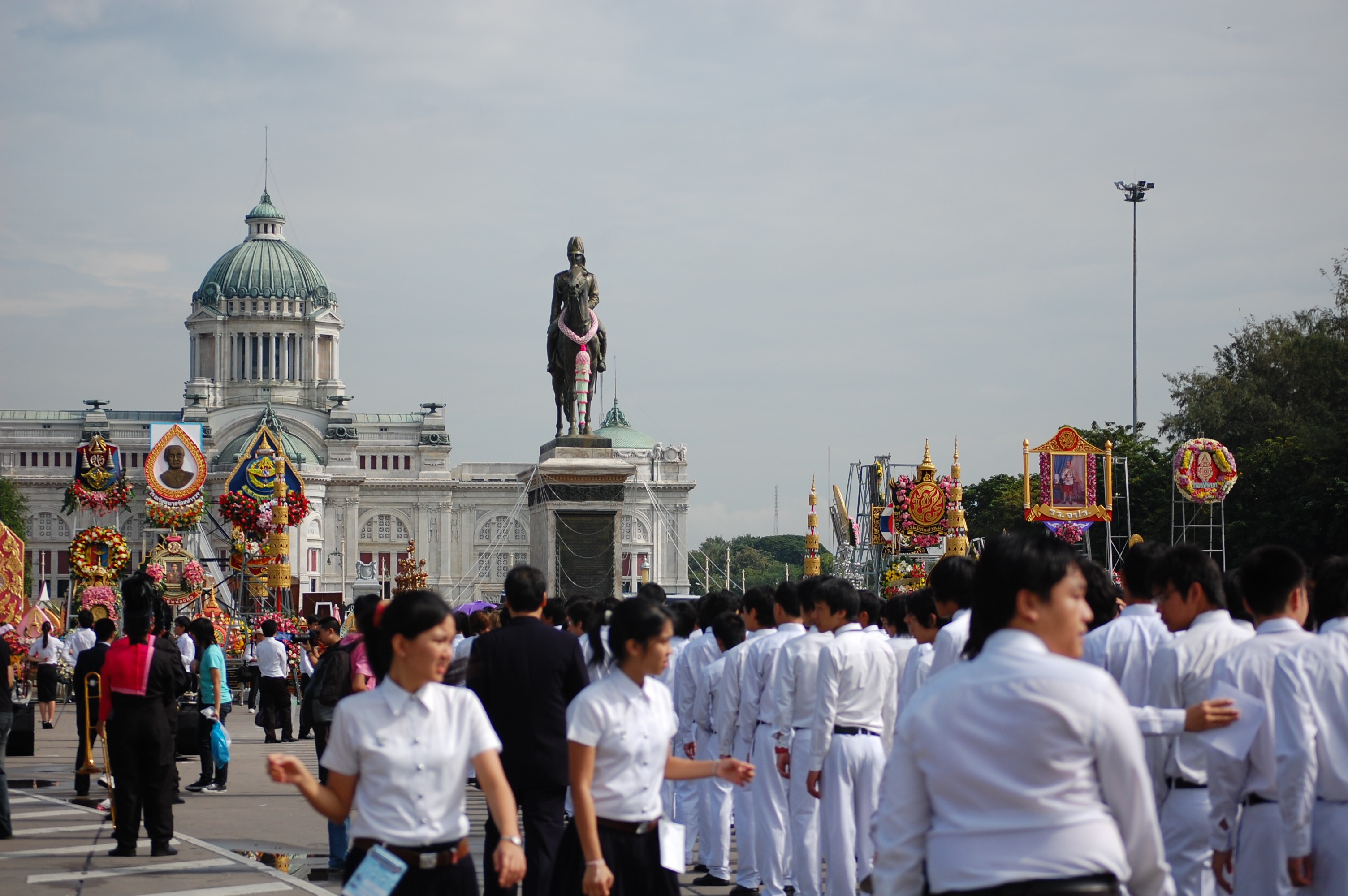 วันปิยมหาราช
2009