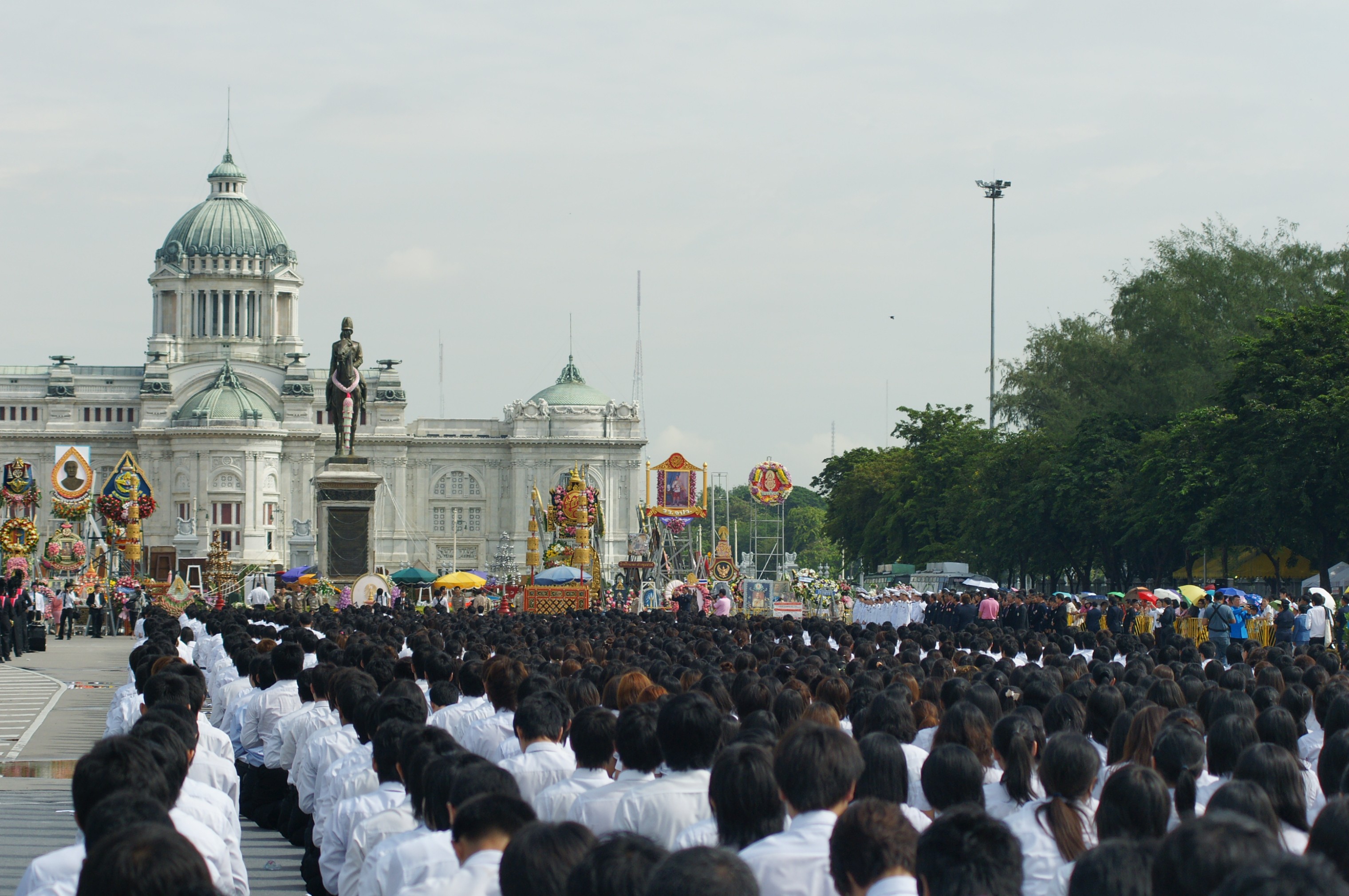 วันปิยมหาราช
2009