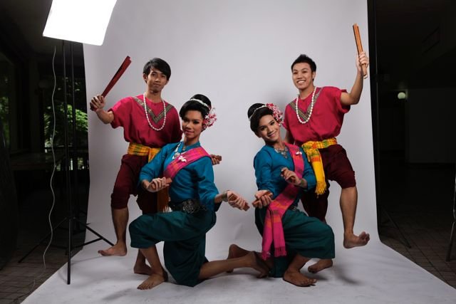 เปิดโลกกิจกรรม 
Day 1 (P1)