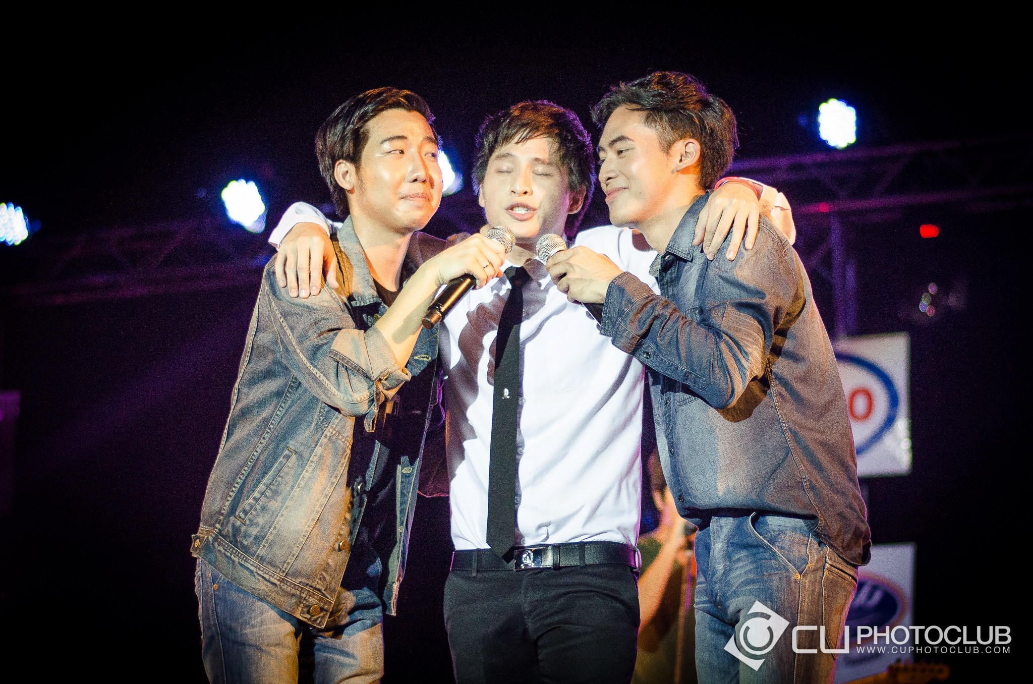 รับน้องก้าวใหม่
2013