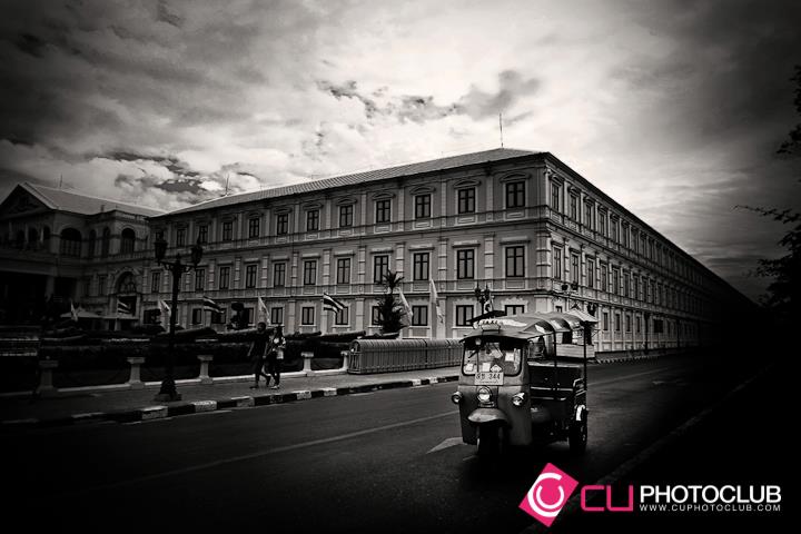 inCUstagram
2012
